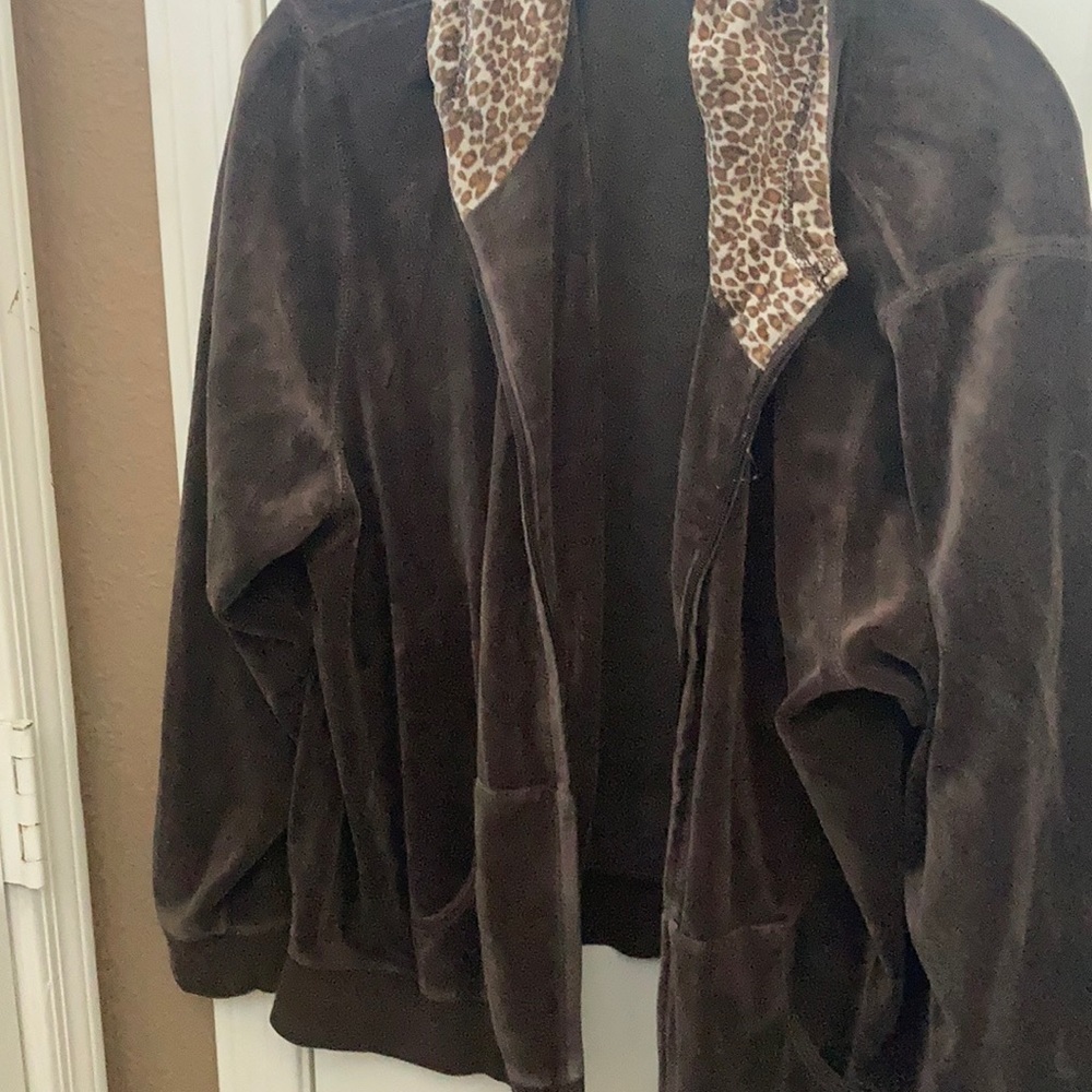 FINAL MARKDOWN By design velour hooded jacket 2x